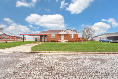 101 Memorial Drive, Mangum, OK, 73554 | Card Image