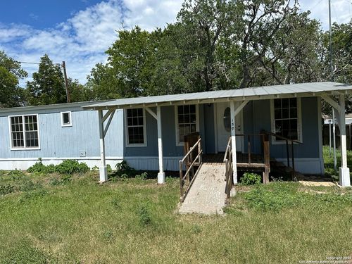 157 Oak Dr, Bandera, TX, 78003-6198 | Card Image