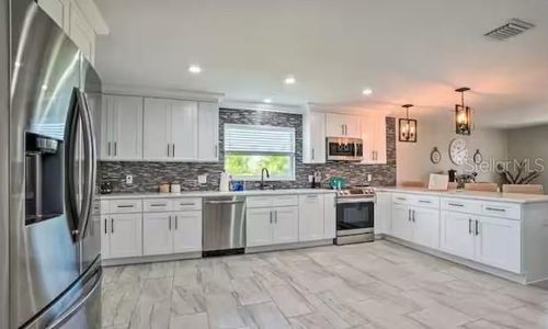2 Booth Blvd, SAFETY HARBOR, FL, 34695-5201 | Card Image