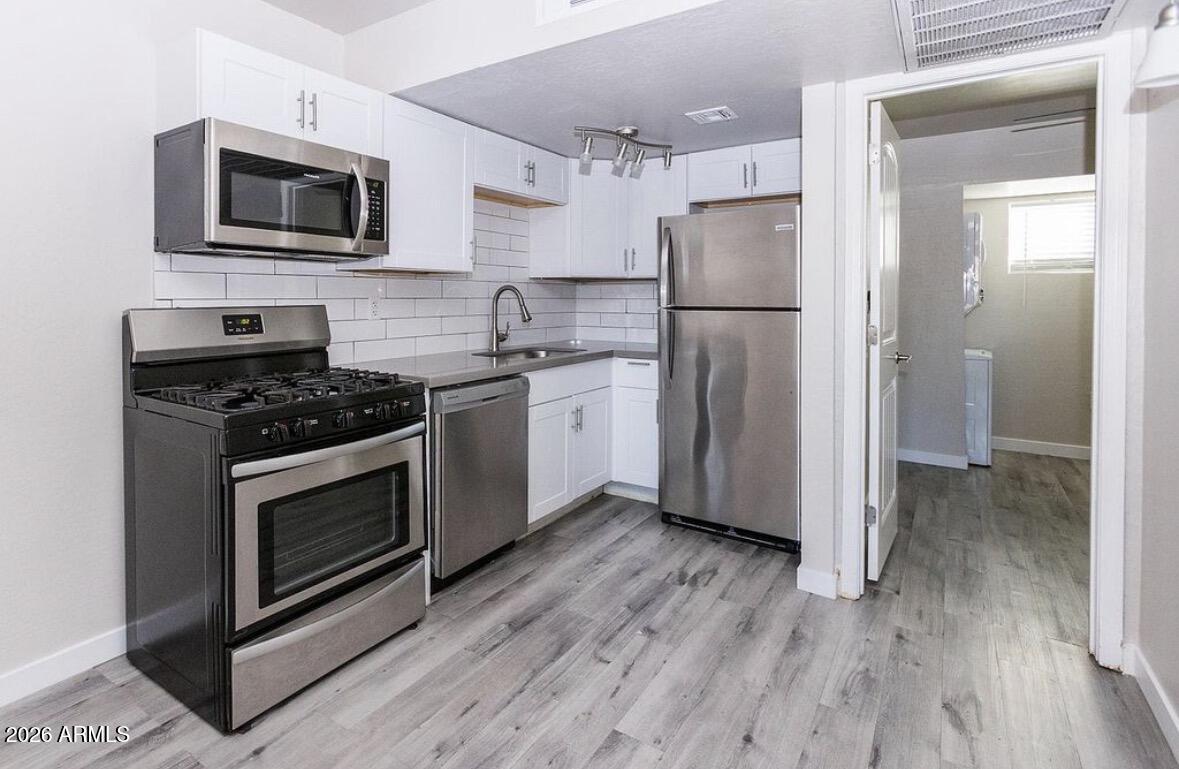 Residential Lease in Phoenix 5