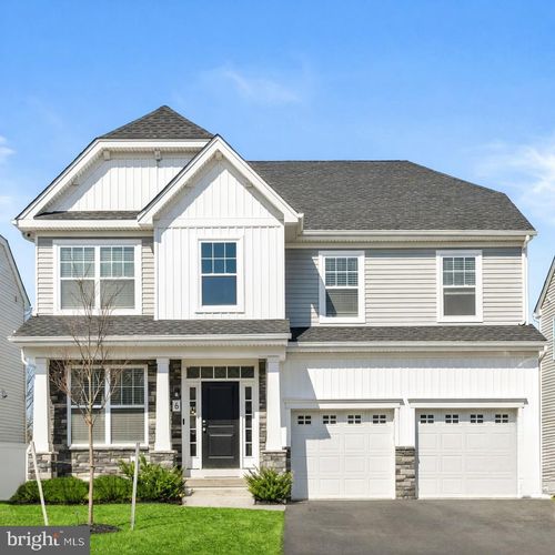 6 Misty Meadow Ln, HAMILTON, NJ, 08619-3646 | Card Image