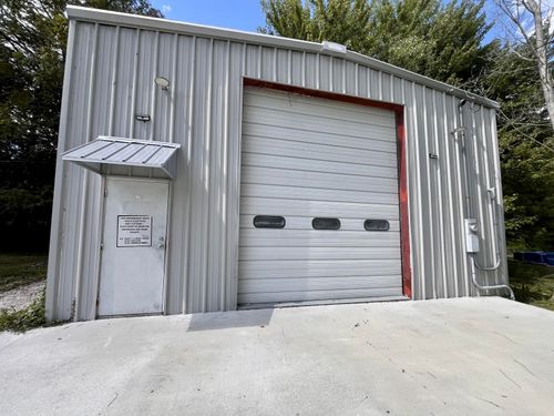113 Christmas Ridge Rd, Berea, KY, 40403-9226 | Card Image