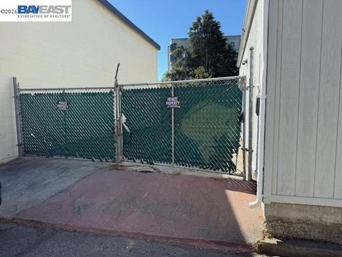 3429 Eden Ln, Oakland, CA, 94601-3128 | Card Image