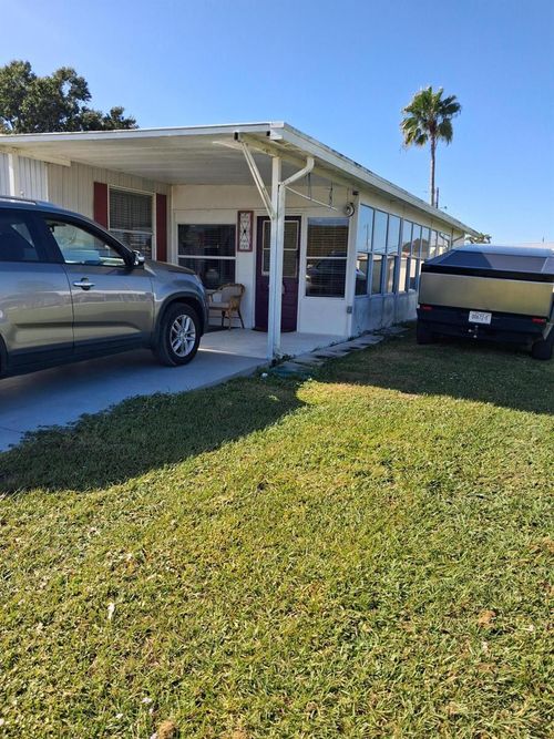 1020 Bream Ave, Okeechobee, FL, 34974-9248 | Card Image