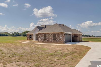 9089 Desiard Trace, House other with 3 bedrooms, 2 bathrooms and null parking in Sterlington LA | Image 3