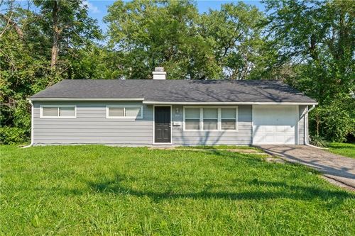 11411 Delmar Cir, Kansas City, MO, 64134 | Card Image