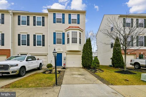 821 Croggan Cres, GLEN BURNIE, MD, 21060-8458 | Card Image