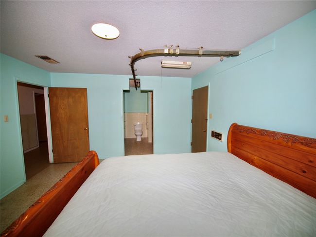 1441 Brazos St, House other with 3 bedrooms, 2 bathrooms and null parking in Graham TX | Image 27