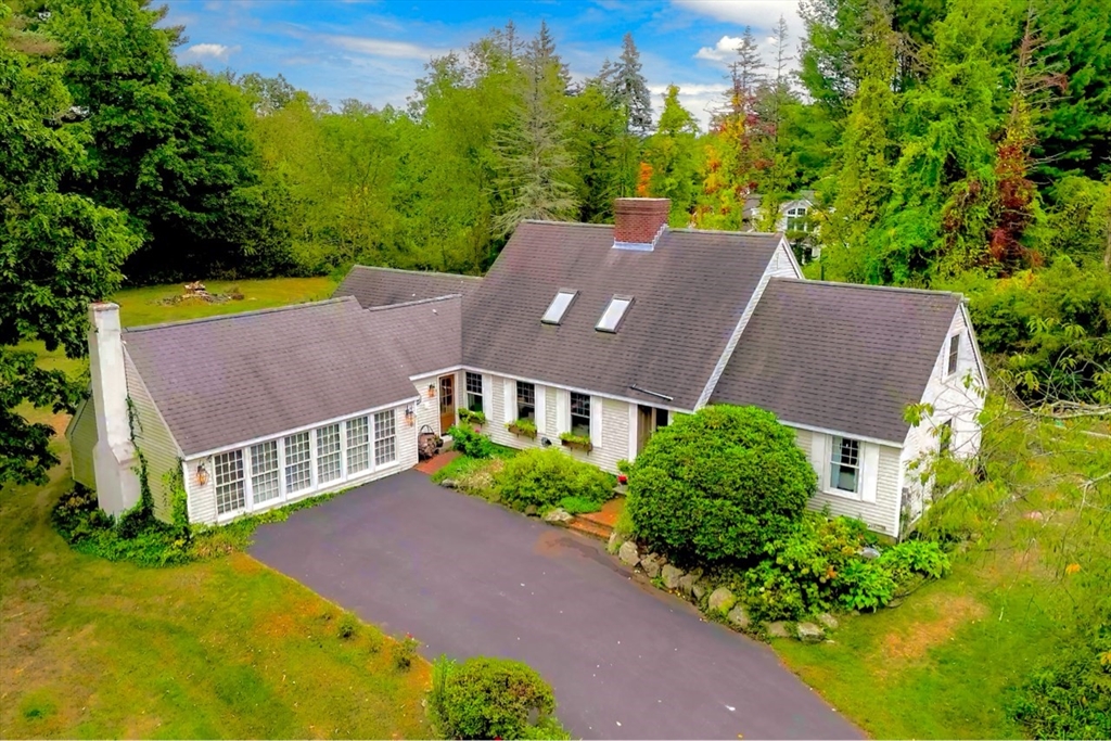 Spruce Meadow Dr, North Hampton, NH 03862