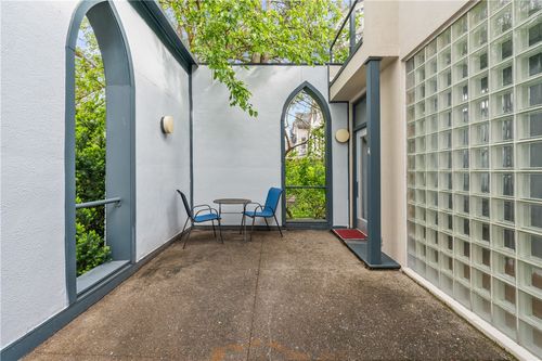 a-675 College Ave, Shadyside, PA, 15232 | Card Image