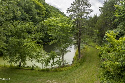 700 Piney Flats Road, Piney Flats, TN, 37686 | Card Image