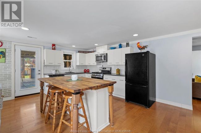 295 Clitherow St, House other with 2 bedrooms, 2 bathrooms and null parking in Harrow ON | Image 13