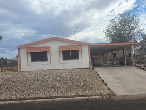 886 Holly St, Bullhead City, AZ, 86442-6561 | Card Image