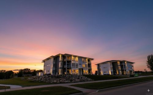 2-4015 Cedar Heights Dr, Cedar Falls, IA, 50613 | Card Image