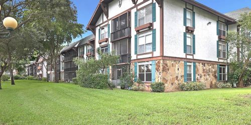 apt-1z-3750 Inverrary Dr, Lauderhill, FL, 33319-5154 | Card Image