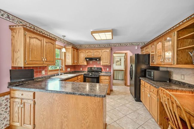 W210N16571 Glencoe Lane, House other with 3 bedrooms, 2 bathrooms and null parking in Jackson WI | Image 18