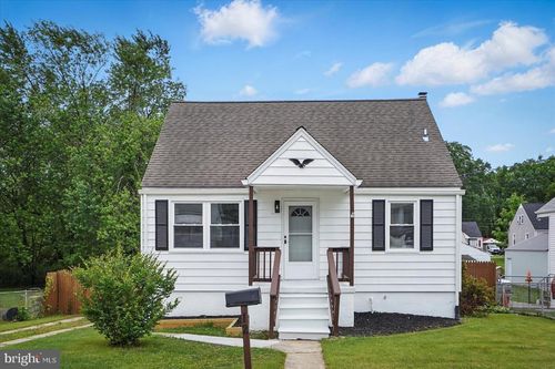 12 N Hawthorne Rd, MIDDLE RIVER, MD, 21220-4727 | Card Image