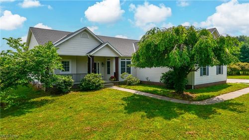 4840 Wayne Rd, Mantua, OH, 44255-9611 | Card Image