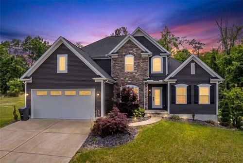 102 Eagle Ln, New Eagle, PA, 15067-1530 | Card Image