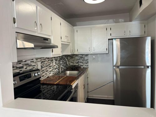 115-9141 Sunrise Lakes Blvd, Sunrise, FL, 33322-1361 | Card Image