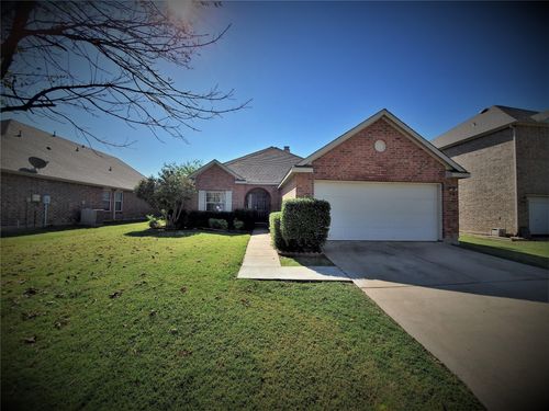 1932 Stonehill Dr, Justin, TX, 76247-6734 | Card Image