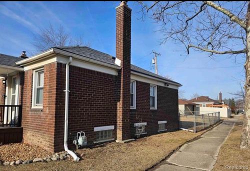 17565 Reed St, Melvindale, MI, 48122-1140 | Card Image