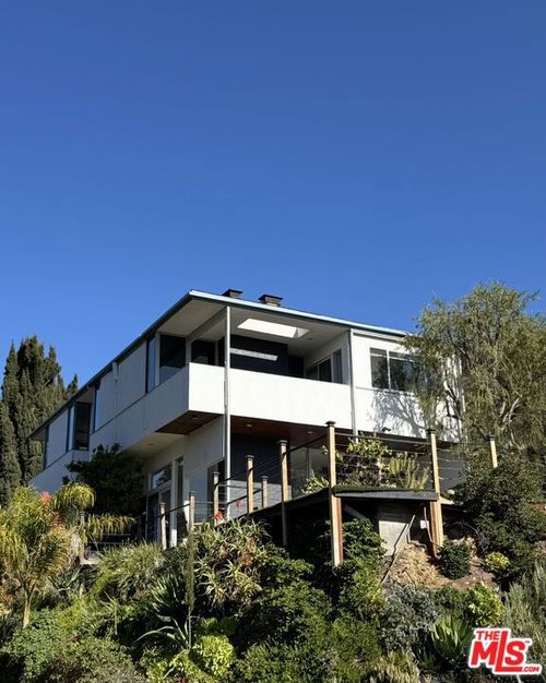 10225 Scenario Ln, LOS ANGELES, CA, 90077-2411 | Card Image