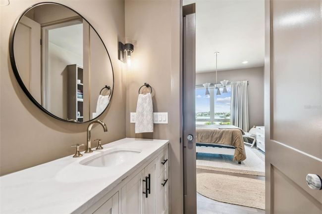 344 Capri Blvd, Townhouse with 5 bedrooms, 5 bathrooms and null parking in TREASURE ISLAND FL | Image 43