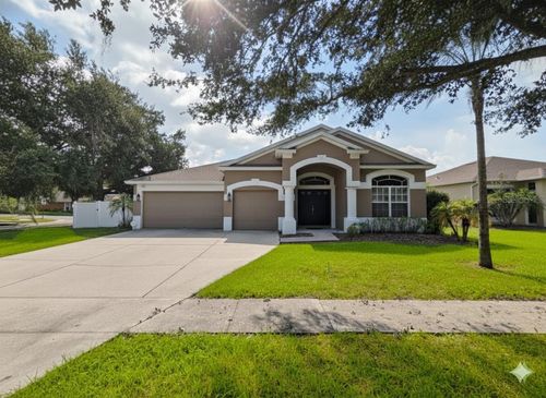1906 Heartland Cir, Valrico, FL, 33594-5105 | Card Image