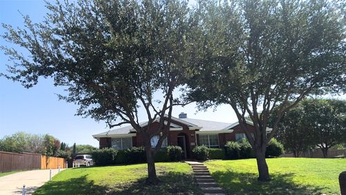 1000 Hideaway Ct, Murphy, TX, 75094-3608 | Card Image