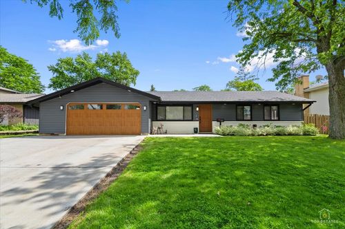 823 Georgean Ln, Schaumburg, IL, 60193-1409 | Card Image