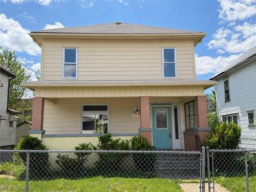 1322 Wellesley Ave, Steubenville, OH, 43952-1575 | Card Image