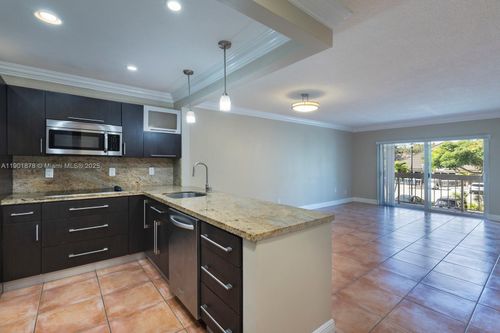 apt-202a-7701 Camino Real, Miami, FL, 33143-7120 | Card Image