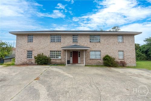 122 Woodhouse Ln, Savannah, GA, 31406-7111 | Card Image
