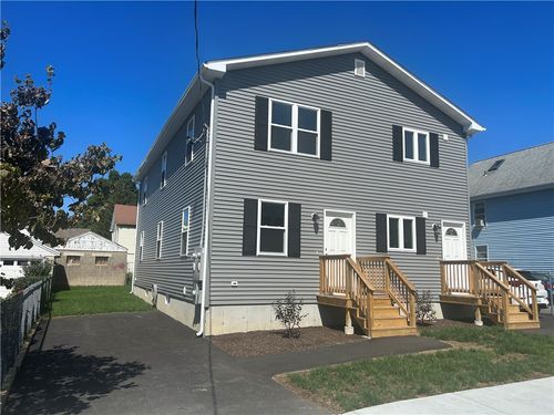 37 Clifton St, Central Falls, RI, 02863-2421 | Card Image