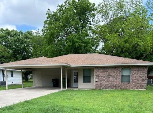 1405 Cherry St, Gainesville, TX, 76240-5031 | Card Image