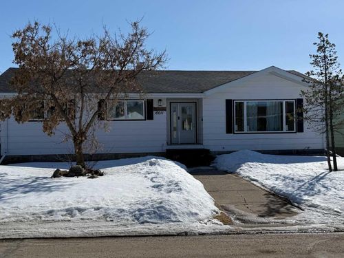 10011 94 Ave, Wembley, AB, T0H3S0 | Card Image