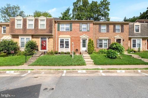 7460 Fountain Head Dr, ANNANDALE, VA, 22003-5713 | Card Image
