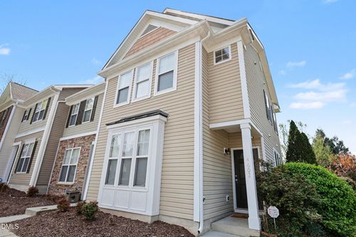 4602 Peyton Hall Way, Raleigh, NC, 27604-5046 | Card Image