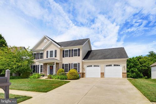 171 Pine Creek Dr, CARLISLE, PA, 17013-9666 | Card Image