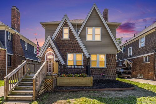 3959 Courville St, Detroit, MI, 48224-2705 | Card Image