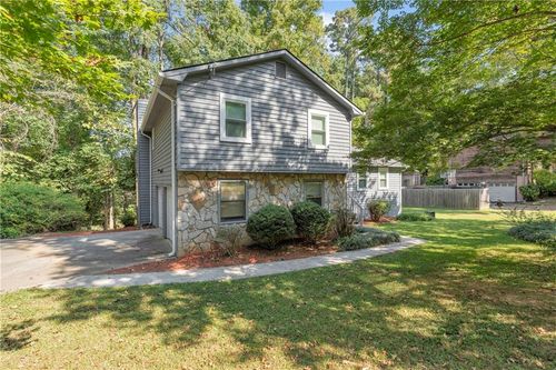 4907 Habersham Rdg Sw, Lilburn, GA, 30047-5606 | Card Image