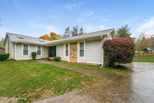 10603 Turf Ct, Louisville, KY, 40241-1716 | Card Image