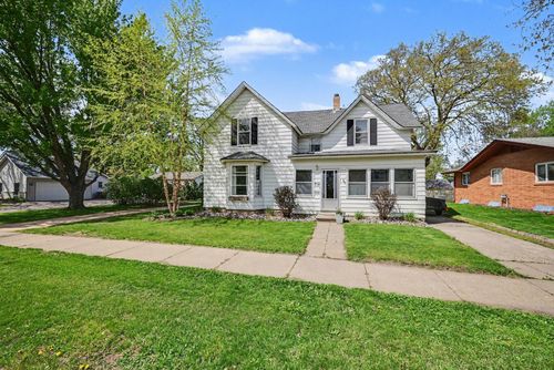 714 4th St W, Hastings, MN, 55033-1707 | Card Image