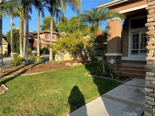 904 S Creekview Ln, Anaheim, CA, 92808 | Card Image