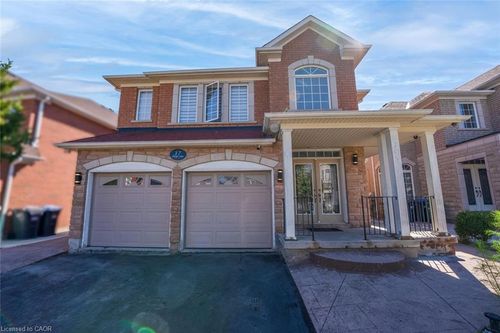 17 Charger Lane, Brampton, ON, L7A3B2 | Card Image