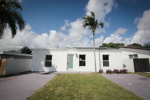 6131 Coral Way, Miami, FL, 33155-2018 | Card Image