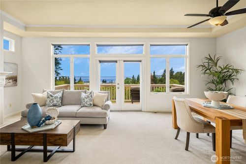 a3-6290 Harbour Heights Pkwy, Mukilteo, WA, 98275-4887 | Card Image