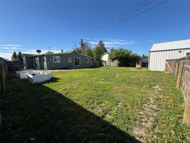 704 E 3 Rd Ave, House other with 3 bedrooms, 2 bathrooms and null parking in Big Timber MT | Image 6