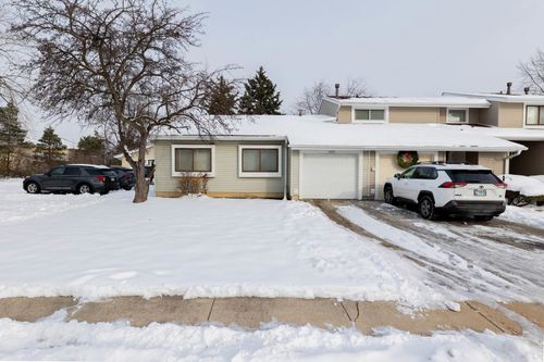 2271 Windsor Ln, Country Club Hills, IL, 60478-5517 | Card Image